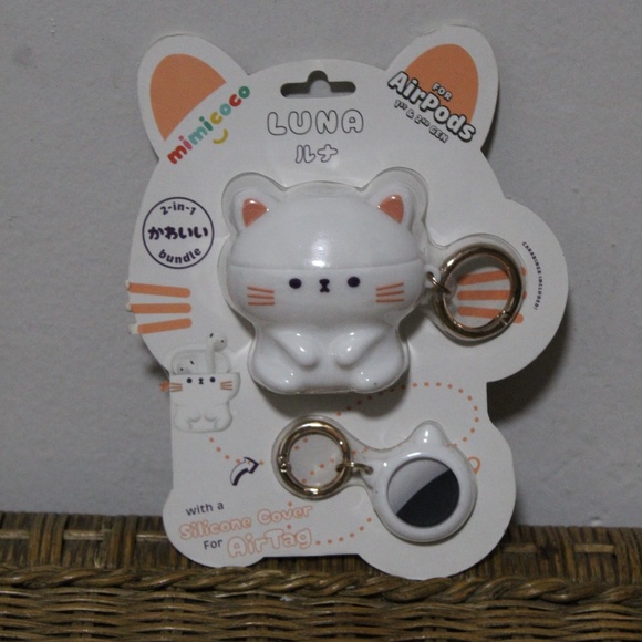 mimicoco AirPods Pro. Luna. 2 in 1 bundle. Silicone cover for Air Tag. - Picture 2 of 5